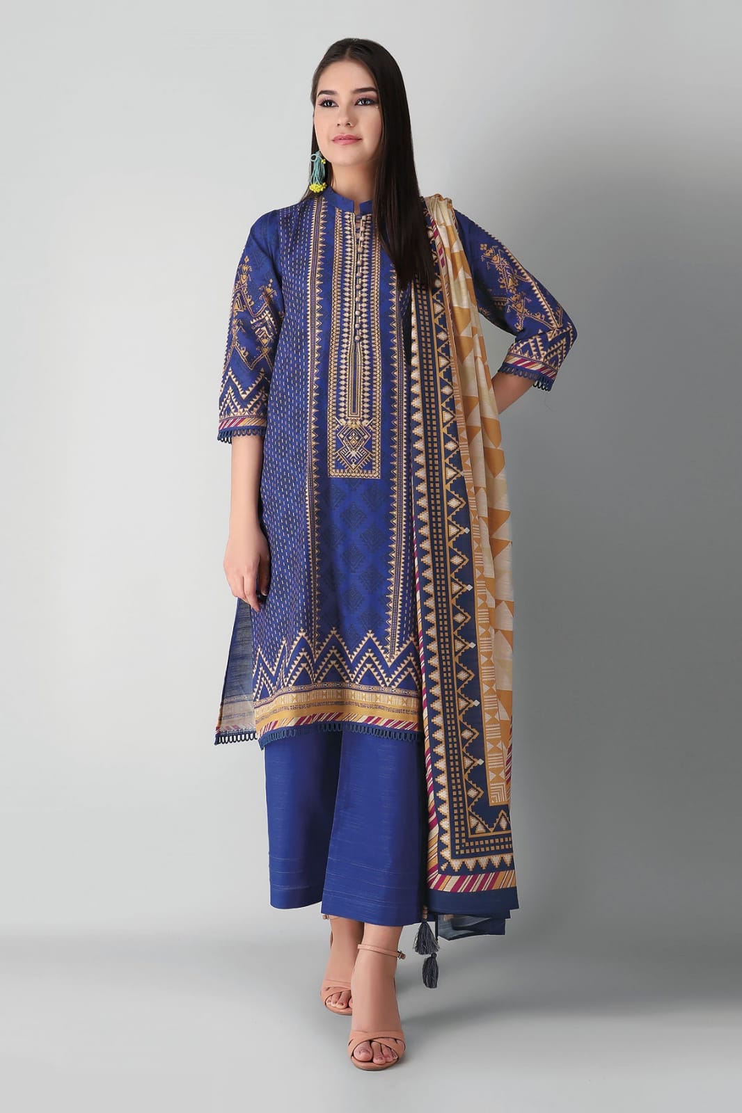 Khaddi Lawn 3Pc | UNSTICH