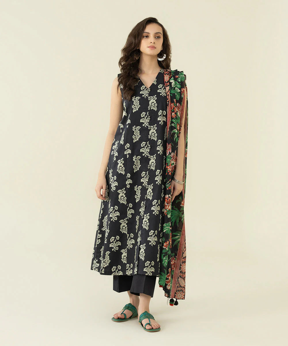 SAPPHIRE DAILY 3 PIECE PRINTED LAWN SUIT